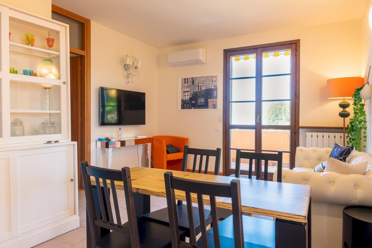 La Casa Sul Porto - Italian Homing Lejlighed Sirmione Eksteriør billede