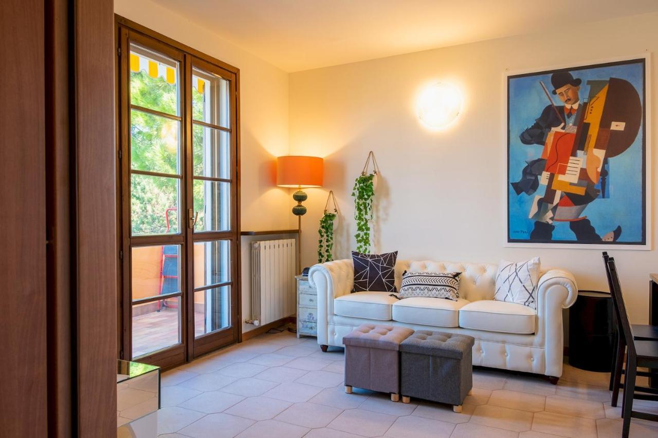 La Casa Sul Porto - Italian Homing Lejlighed Sirmione Eksteriør billede